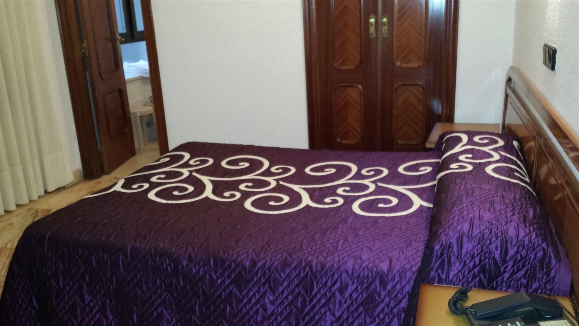 Hotel Amefa Σαλαμάνκα Εξωτερικό φωτογραφία